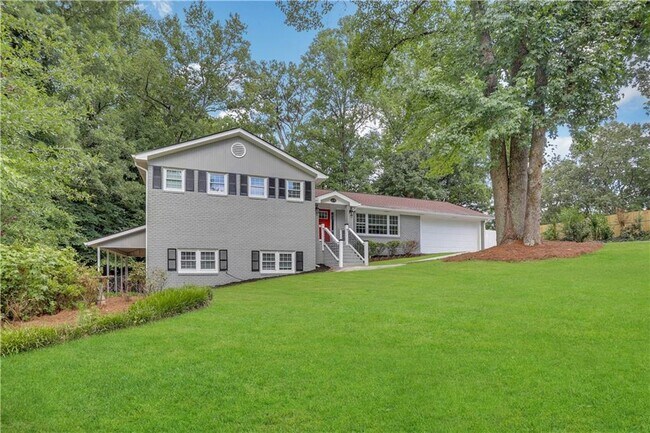 Building Photo - 3119 Brownmoore Dr