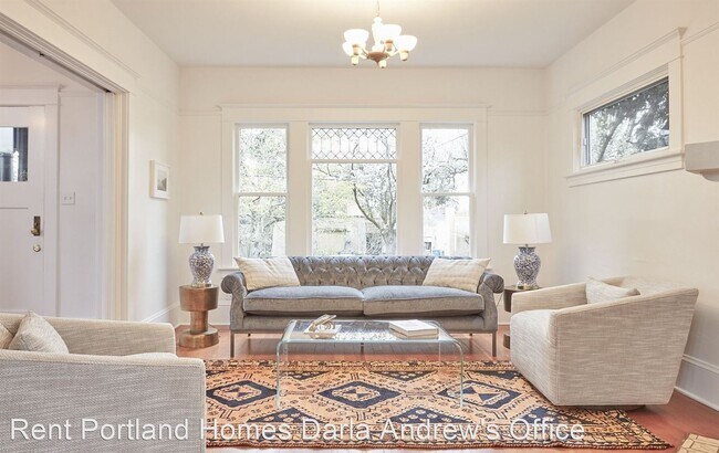 Building Photo - 3 br, 2.5 bath House - 6623 SE 17th Ave