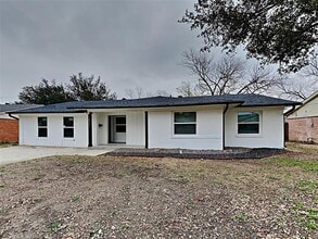 Building Photo - 14036 Stardust Ln