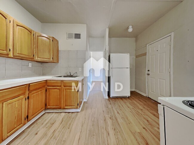 Foto del edificio - 1401 E Garfield St