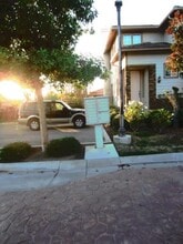 Building Photo - 1751 Watercrest Way