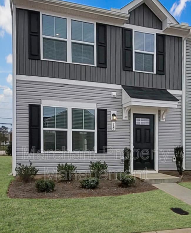 Photo - 18 Pine Thicket Dr Townhome