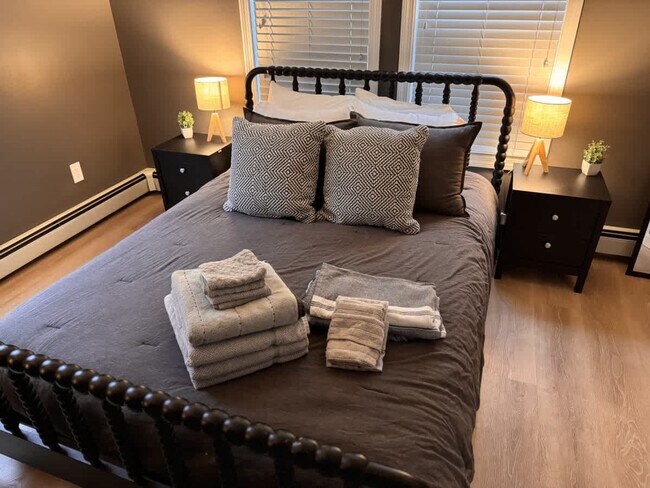 Foto del edificio - 301 Portsmouth Ave