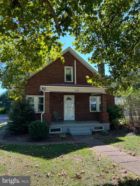 Foto principal - 549 Sand Hill Rd
