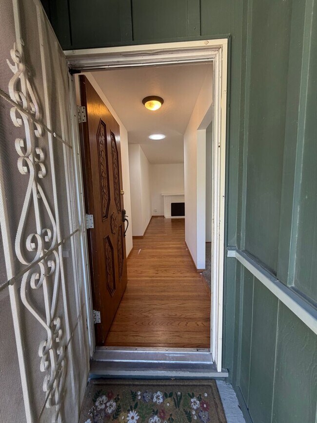 Foto del edificio - 3 Bedroom | 2 Bathroom | Single Family Home