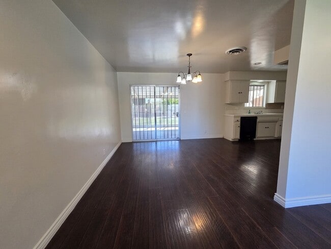 Foto del edificio - 766 E Pillsbury St