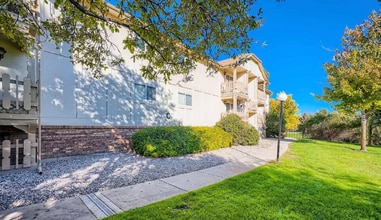 Building Photo - 1024 E Swallow Rd