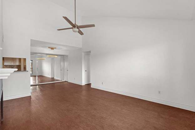 Foto del edificio - 1860 White Oak Dr