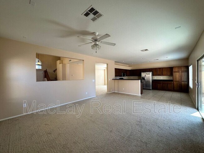 Building Photo - 18270 N Jameson Dr