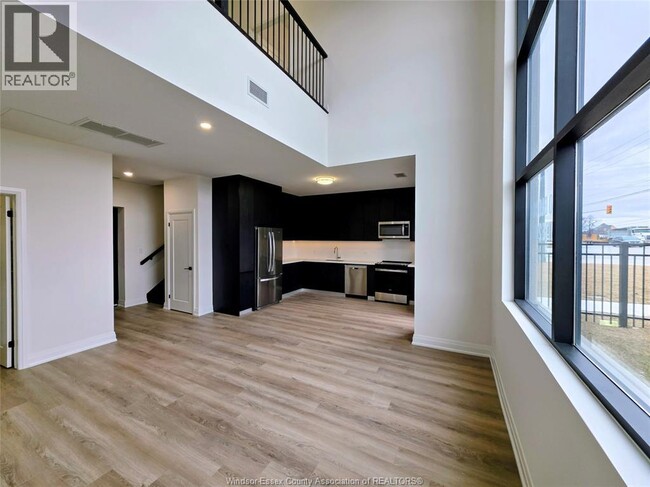 Building Photo - 4400 Laurier Pkwy