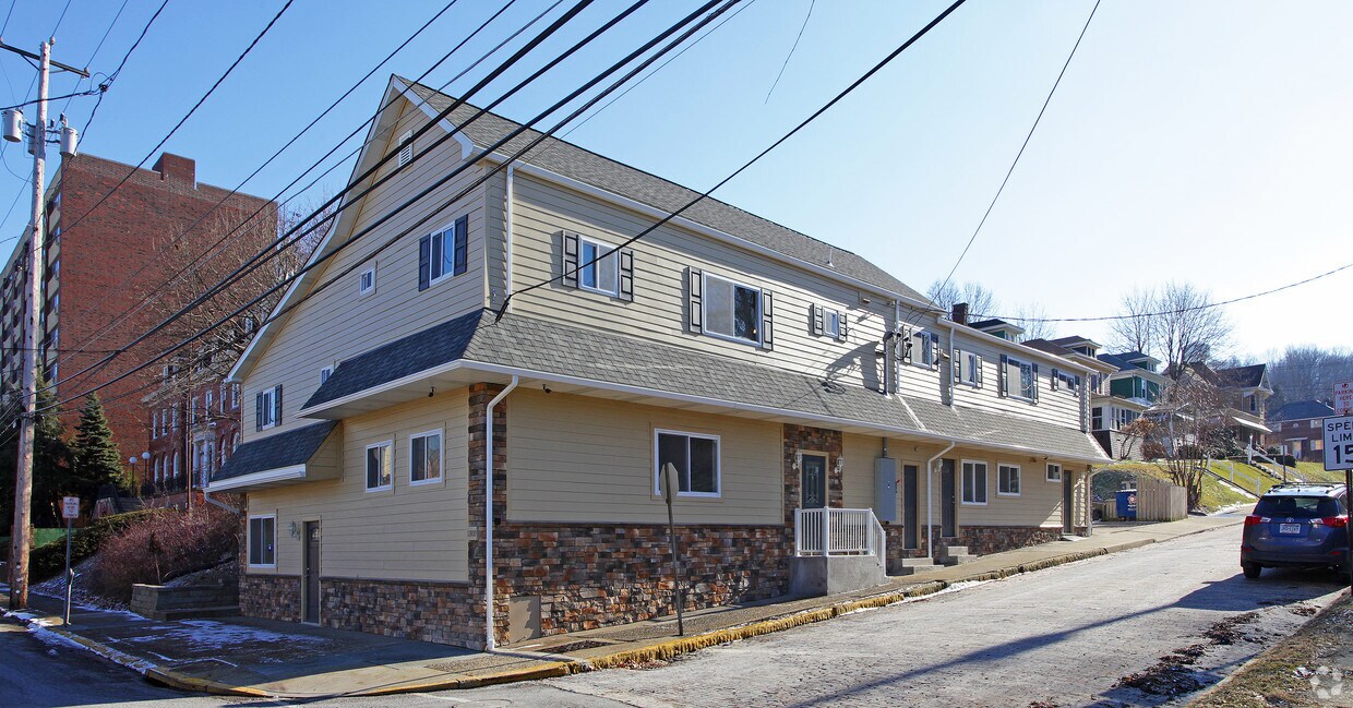 1000 State Ave, Coraopolis, PA 15108 Apartments in Coraopolis, PA