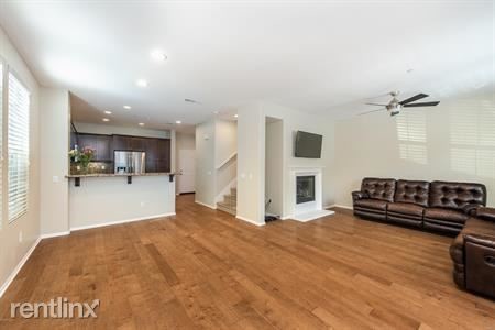 Foto del edificio - 4347 Green Pasture Ln