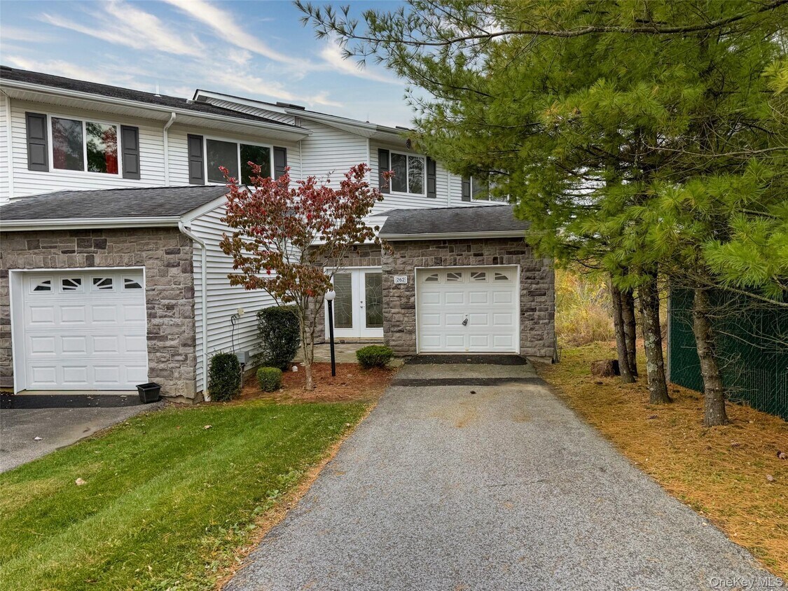 Foto principal - 262 Tamerisk Ln