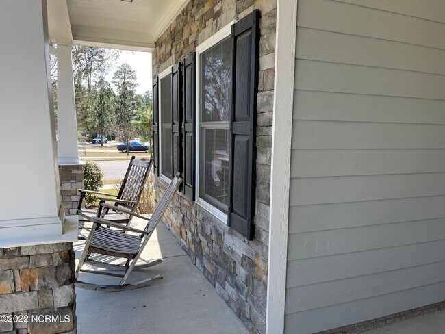 Foto del edificio - 355 Wiregrass Ln