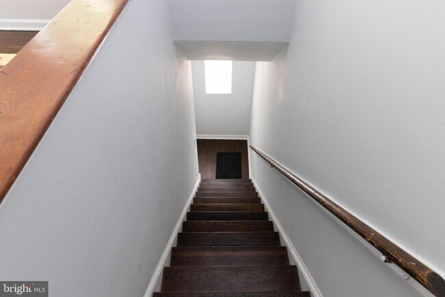 Foto del edificio - 124 Wilmington Pl SE