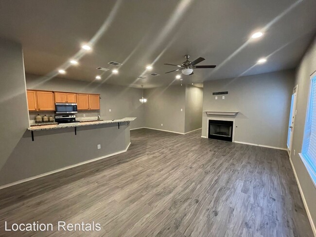 Building Photo - 3 br, 2 bath House - 1205 Preston Trails-A