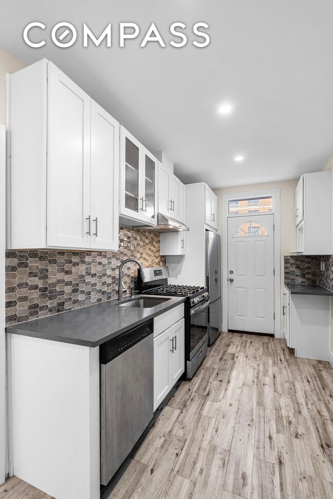 Photo - 1143 St Marks Ave Townhome