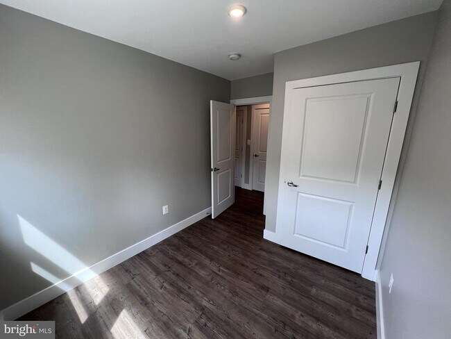 Foto del edificio - 447 Orange St SE