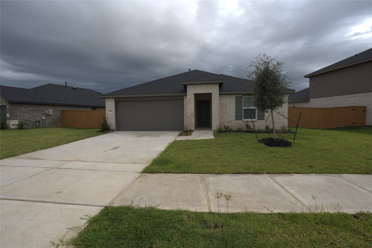 Foto principal - 27703 Hudson Sands Ln