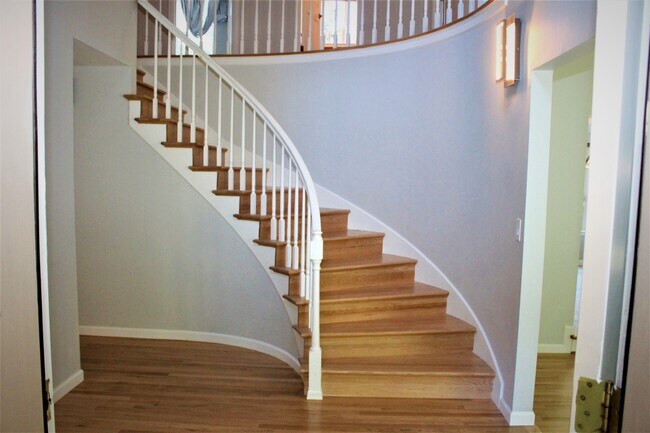 Foto del edificio - 321 Keach Ct