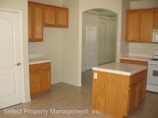 Building Photo - 3 br, 2 bath House - 2248 Misty Hollow Court