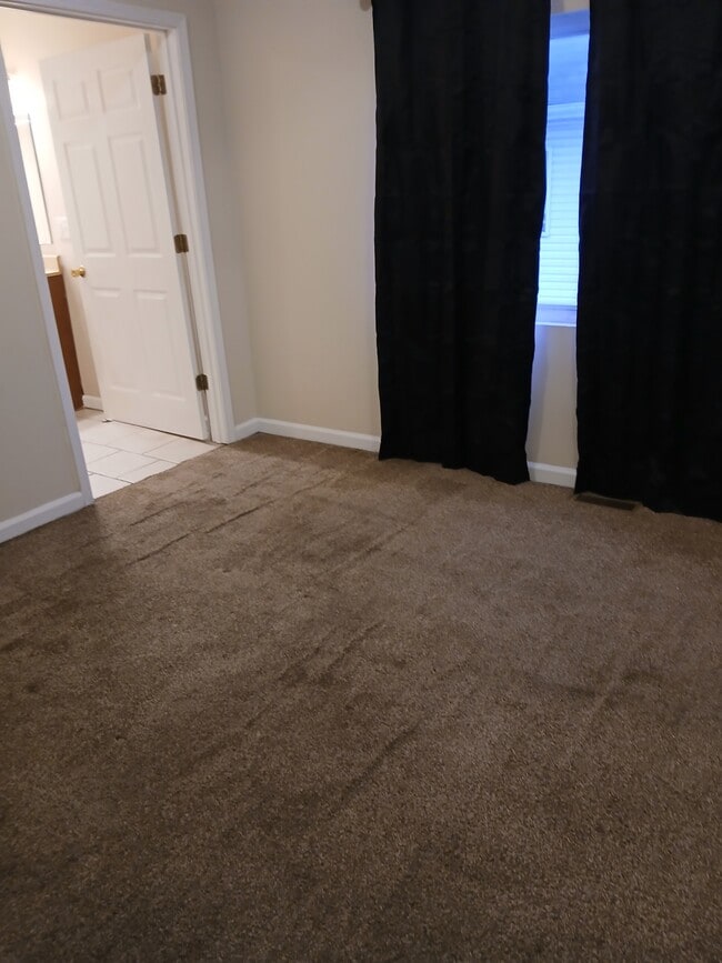 Foto del edificio - 709 S Poplar St