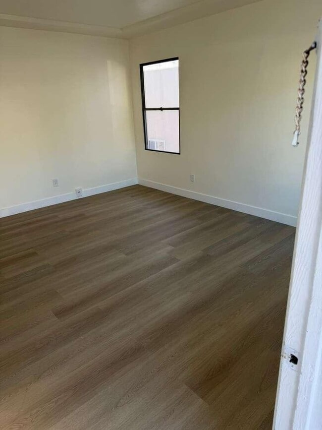 Foto del edificio - 5621 Mildred St