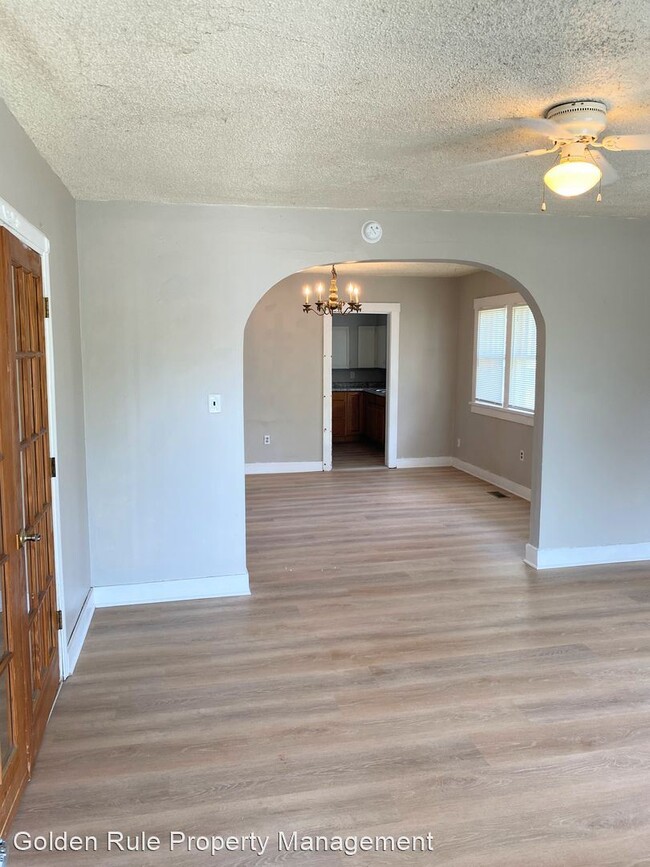 Building Photo - 2 br, 1 bath House - 219 S Reformatory