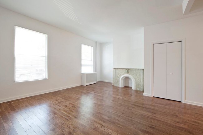 Foto del edificio - 595 Leonard St