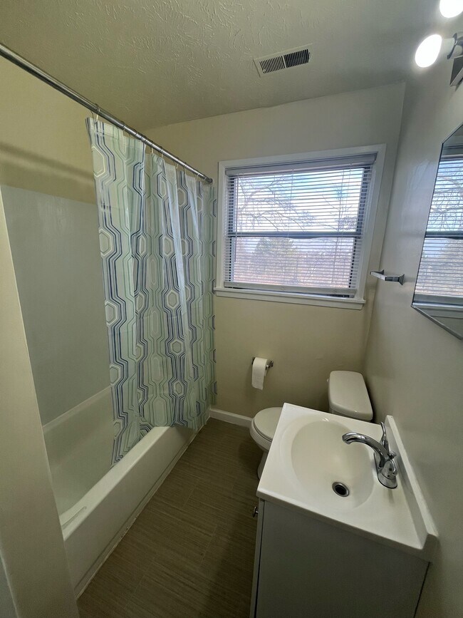 Foto del edificio - 2237 N 38th St