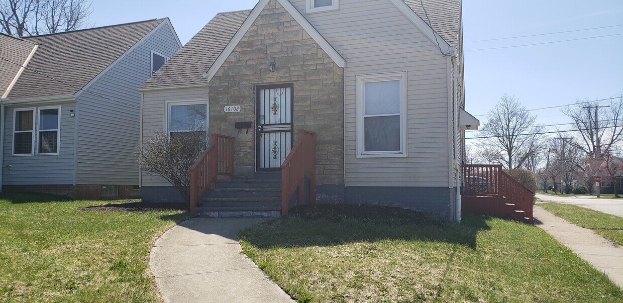Primary Photo - 16102 Talford Ave