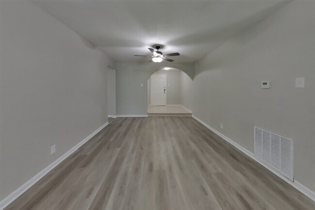 Foto del edificio - 12306 Foxridge Dr