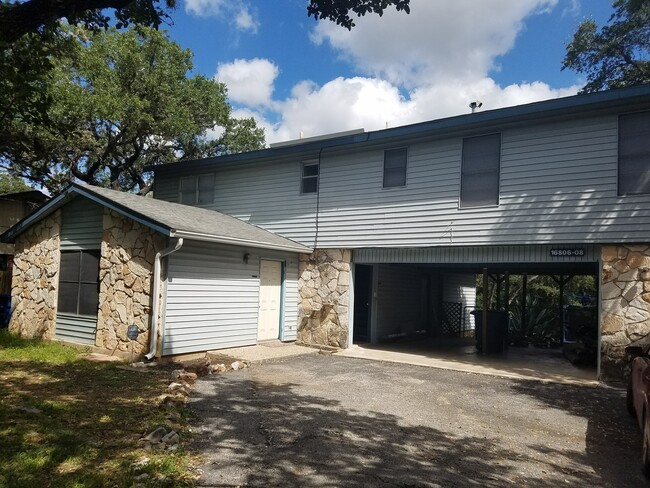 Building Photo - 16806 Ledgestone Dr