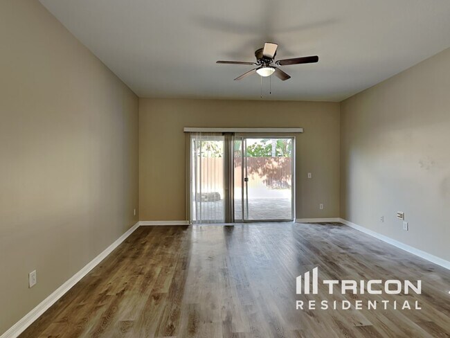 Building Photo - 6803 Exeter Park Place Apollo Beach FL