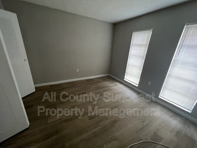 Building Photo - 6570 66th Ave N