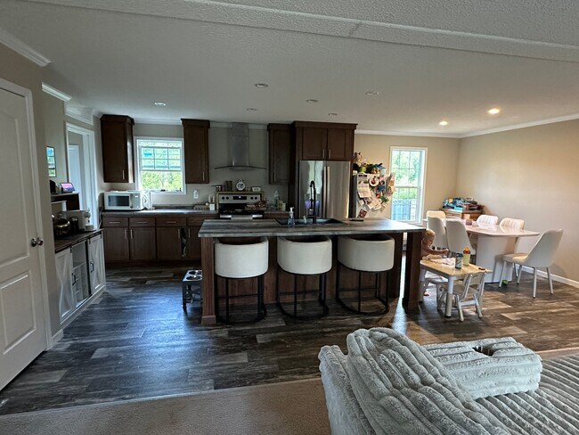 Foto del edificio - 1224 Stanwood Ln