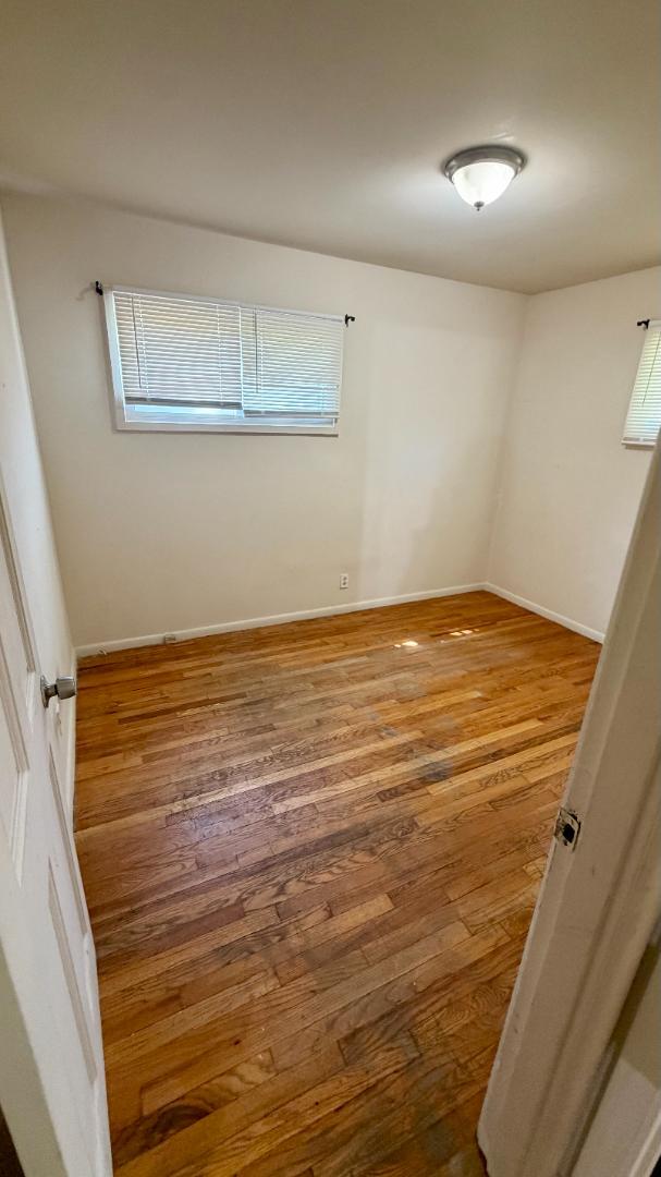 Foto del edificio - 5614 Sanborn Dr