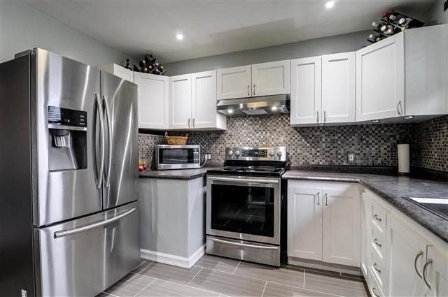 Building Photo - 94 Emperor St