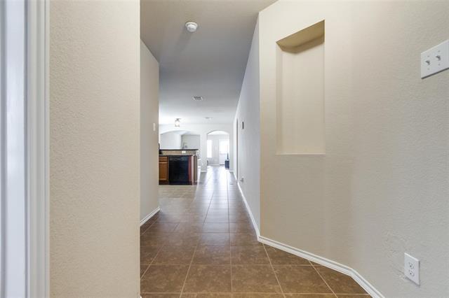 Building Photo - 1214 Rainer Dr