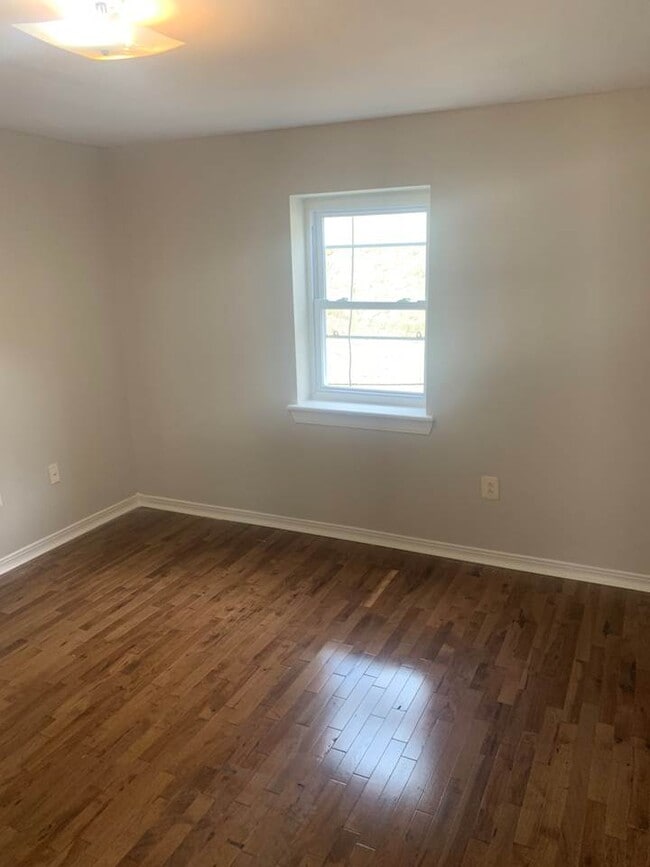 Building Photo - 4221 Haverford Ave