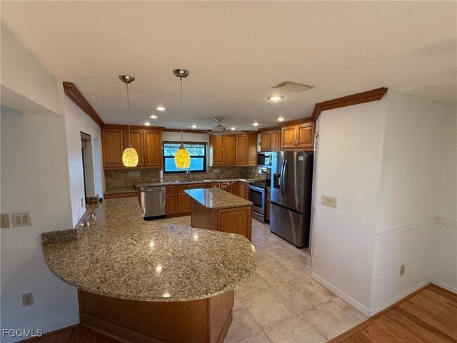 Foto del edificio - 3417 SW 8th St