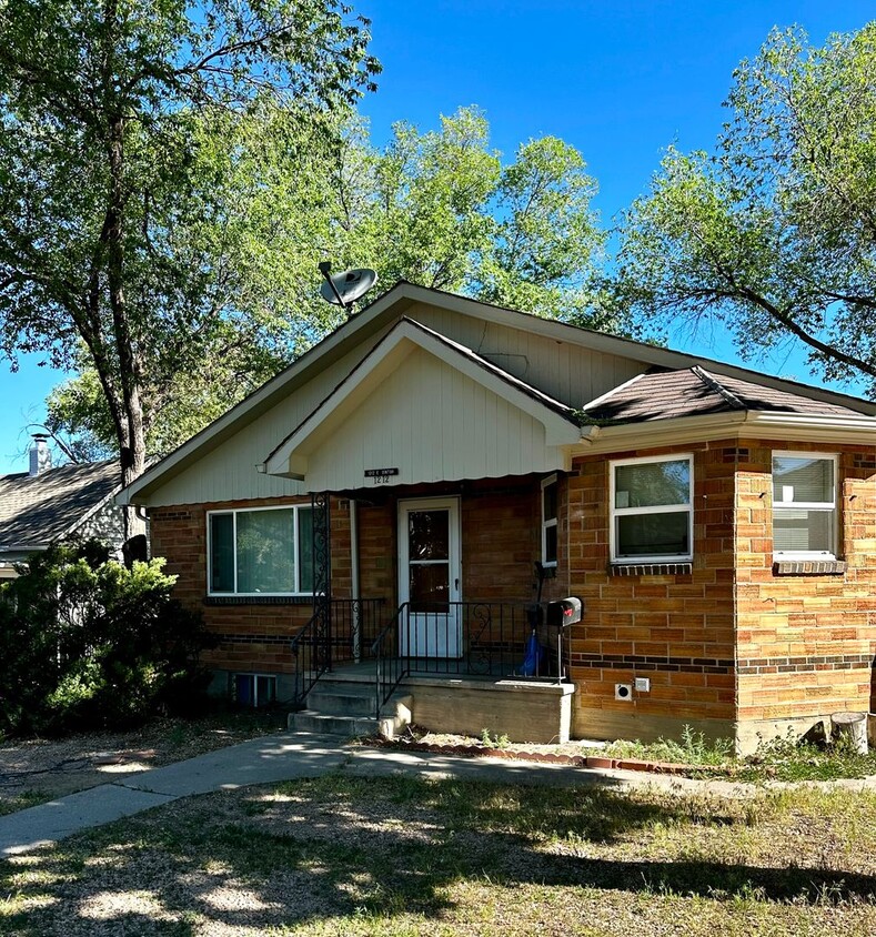 Foto principal - 1212 E Uintah St