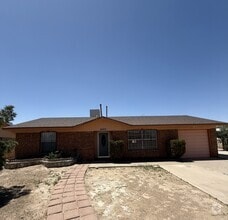Building Photo - 8403 Villanova Dr
