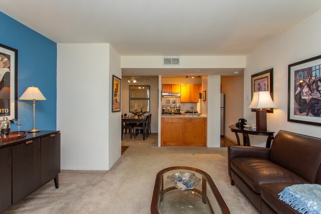 1BR, 1BA - 625 SF Model - Pavilion