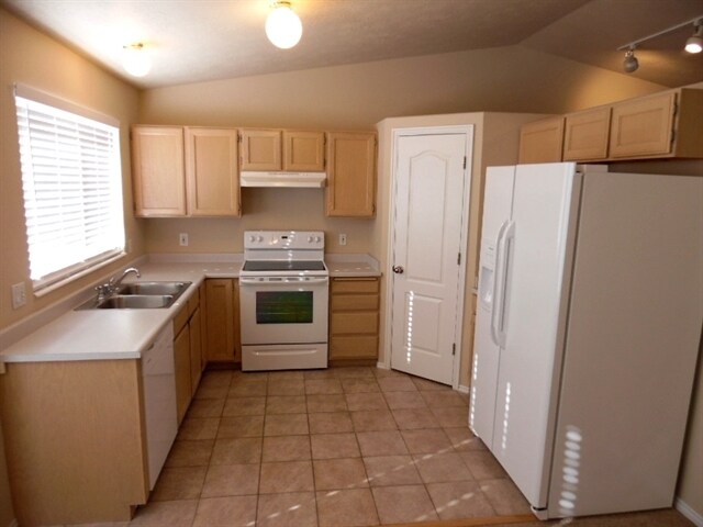 Foto del edificio - 3359 W Rose Hollow Ln