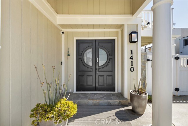 Building Photo - 1410 Marine Way