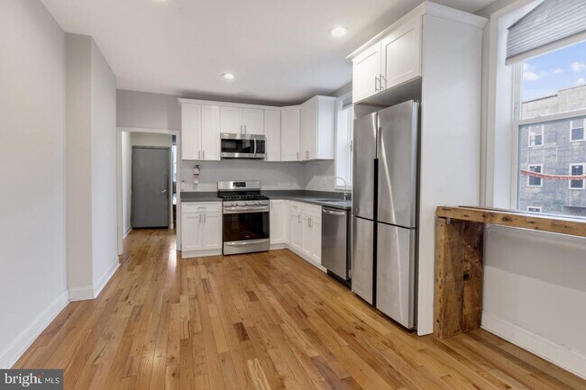 Building Photo - 1302 N 19th St