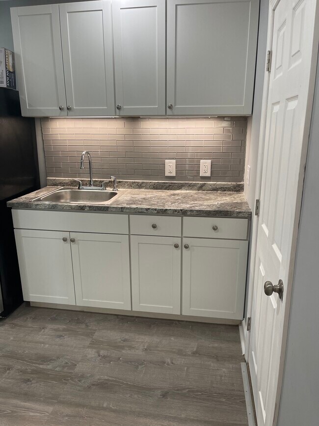 Foto del edificio - 268 Draper Ave