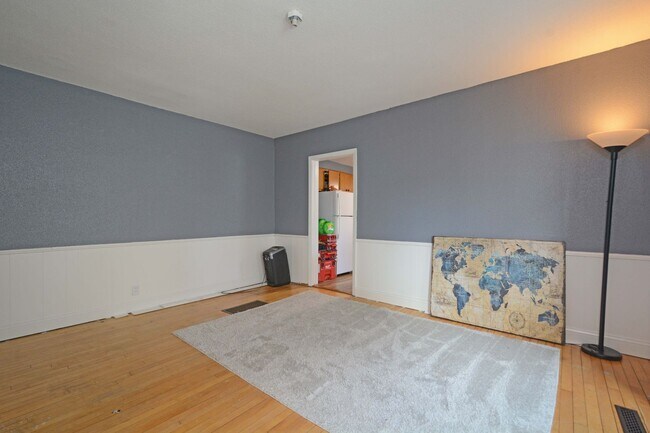 Foto del edificio - 320 4th St W