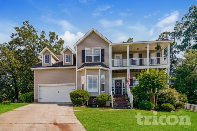 Building Photo - 621 Staffwood Dr